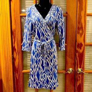 Diane von Furstenberg sz 10 Julian Wrap Dress